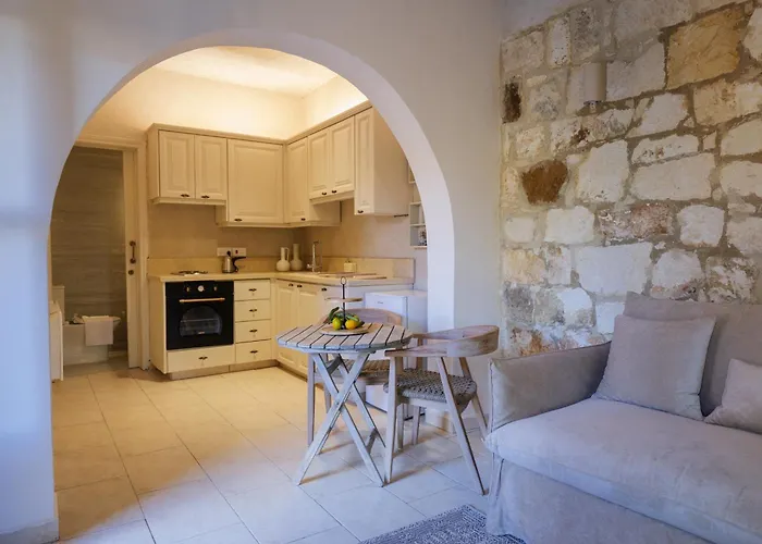 Otel Elinn Traditional Kathikas