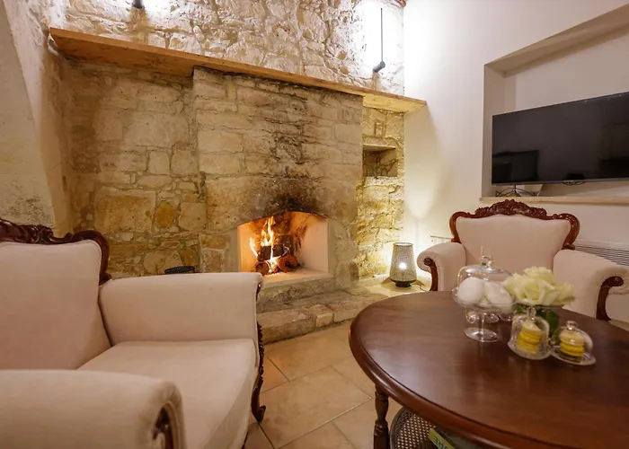 Otel Elinn Traditional