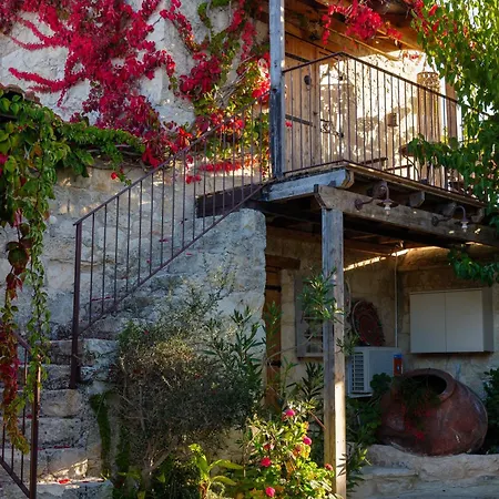 Hotel Elinn Traditional *