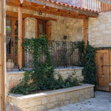 Hotel Elinn Traditional *