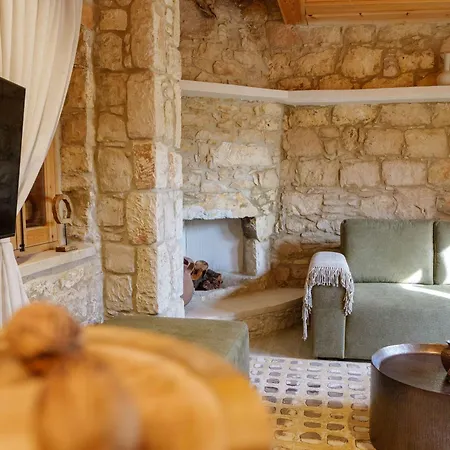 Hotel Elinn Traditional