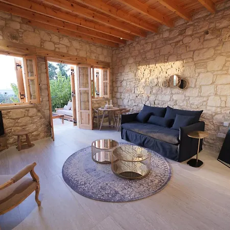 Hotel Elinn Traditional *