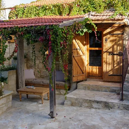 Hotel Elinn Traditional