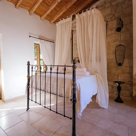 Hotel Elinn Traditional *