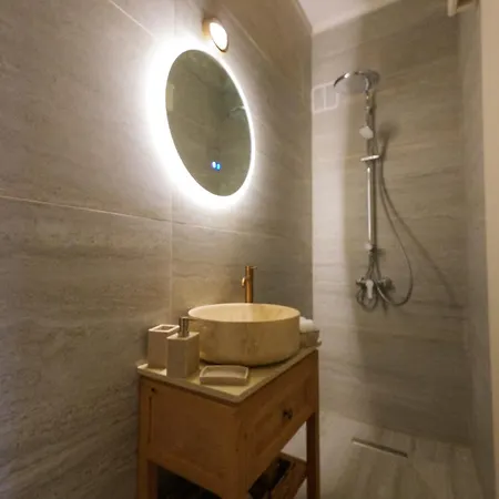 Hotel Elinn Traditional *