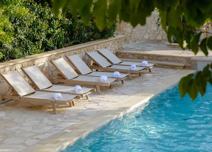 Elinn Traditional Hotel Kathikas